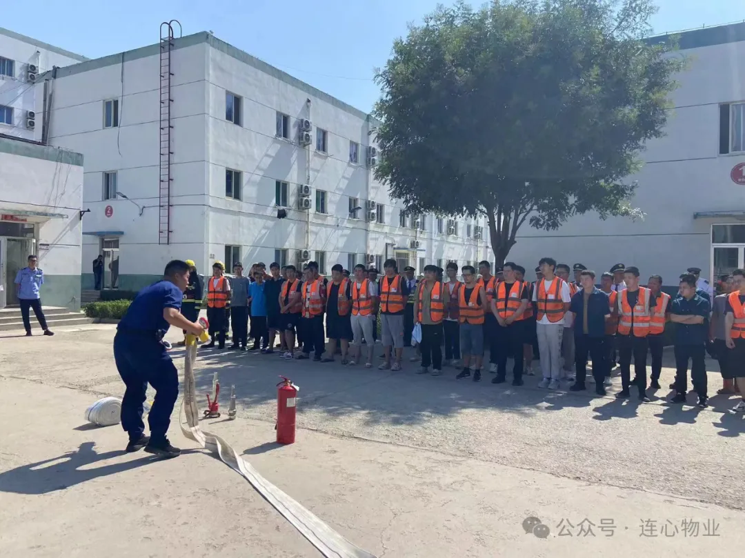 人人講安全，個(gè)個(gè)會(huì )應急—暢通生命通道